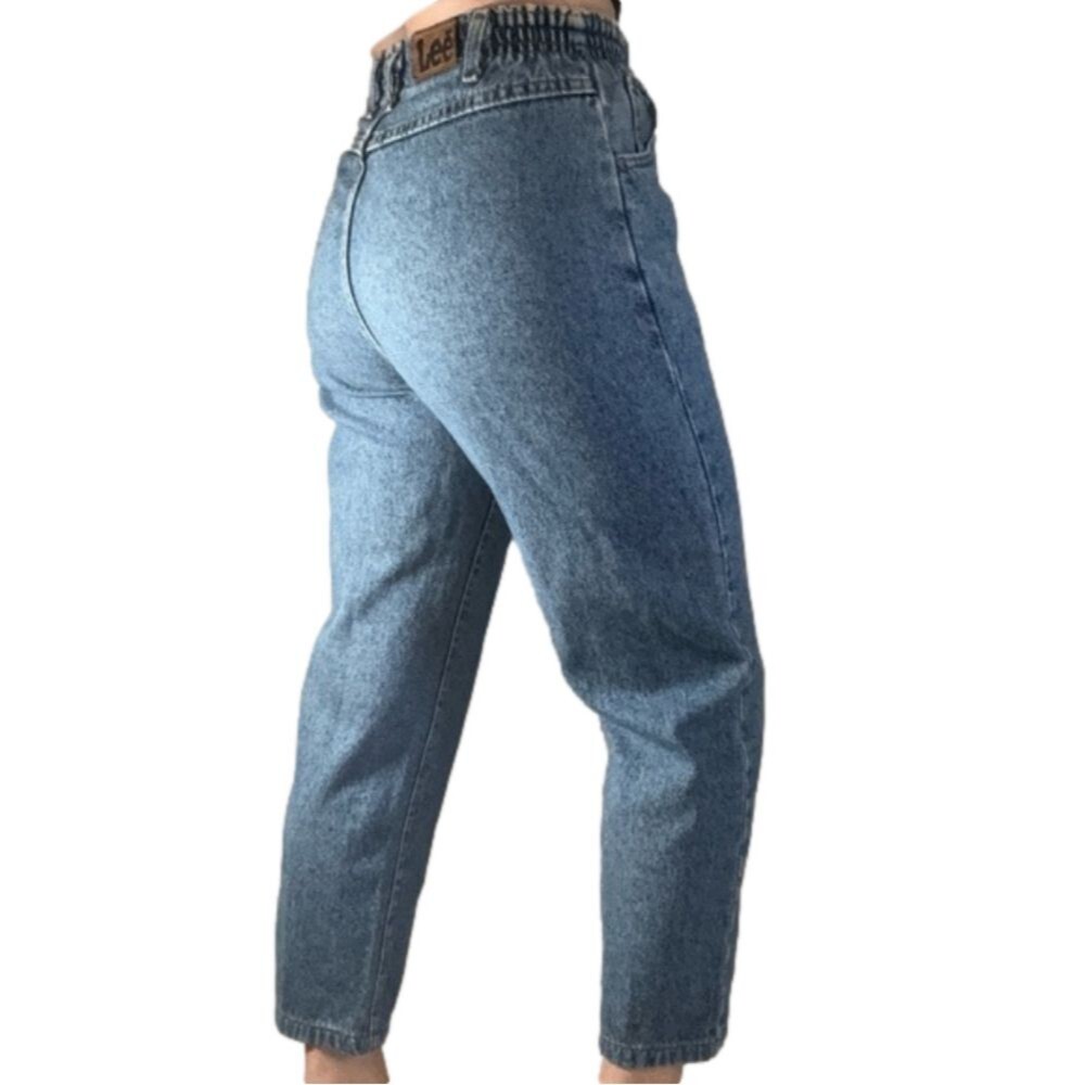 Vintage Lee Stretchy Waist High Waisted Jeans